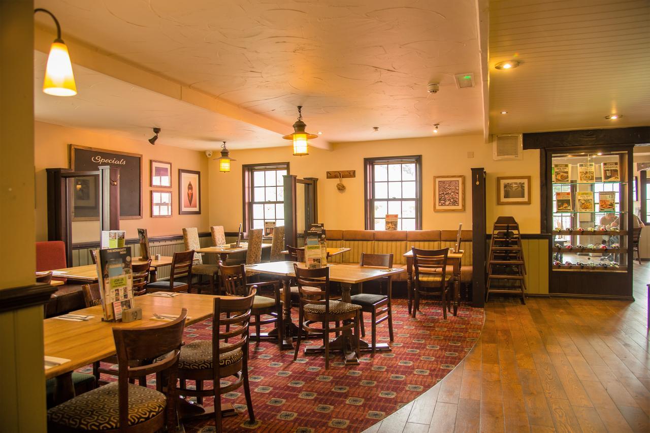 Monachty Hotell Aberaeron Eksteriør bilde