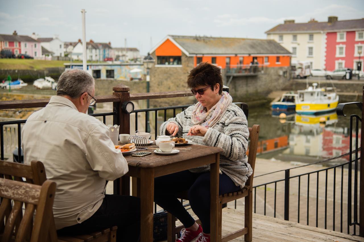Monachty Hotell Aberaeron Eksteriør bilde