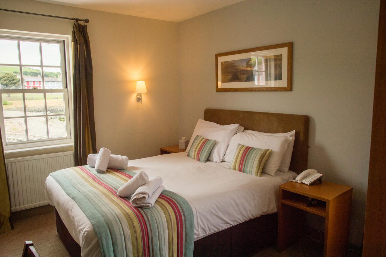 Monachty Hotell Aberaeron Eksteriør bilde