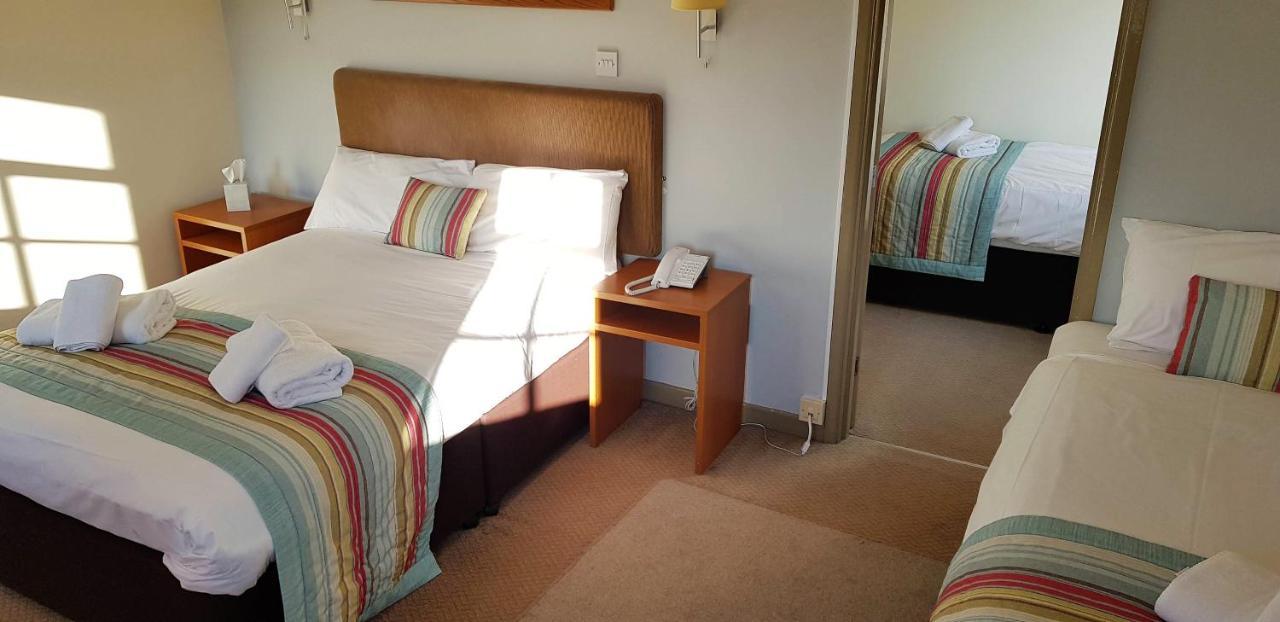 Monachty Hotell Aberaeron Eksteriør bilde