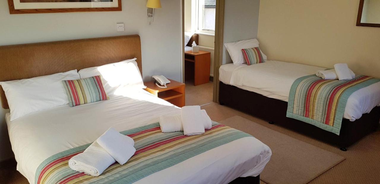 Monachty Hotell Aberaeron Eksteriør bilde